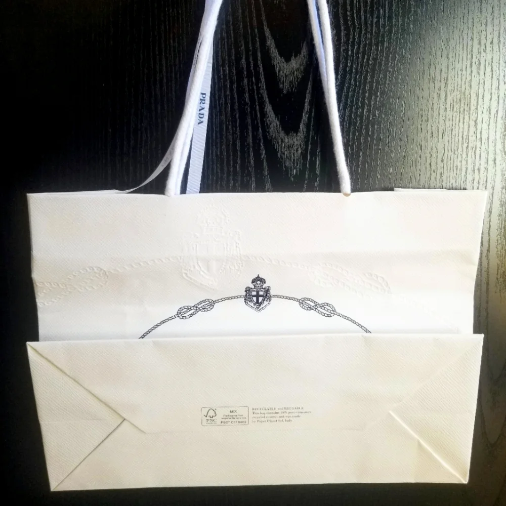 Prada shopping bag / gift bag - Picture 4 of 8
